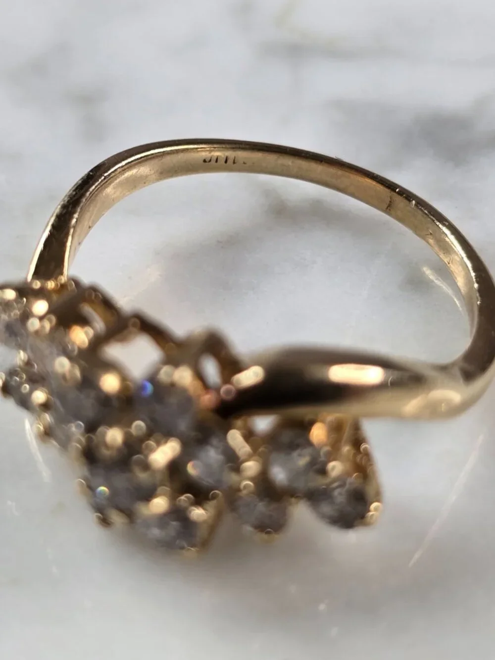 Womens Vintage Estate 14K Gold Diamond Cluster Ring 3.7g  #E7923